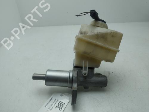 Used Brake master cylinder BMW X3 (E83) xDrive 20 d (177 hp) 27597473