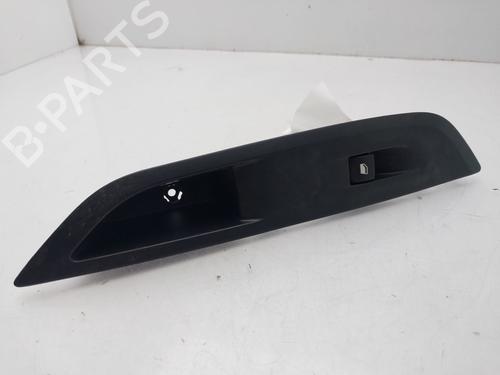 Used Right front window switch Right front window switch PEUGEOT 208 II (UB_, UP_, UW_, UJ_) [2019-2026] 33619951 33619951