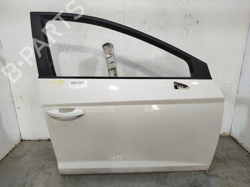 right-front-door-seat-leon-5f1-2012-2013-2014-2015-2016-2017-2018-2019-2020-2021-36404751 main image