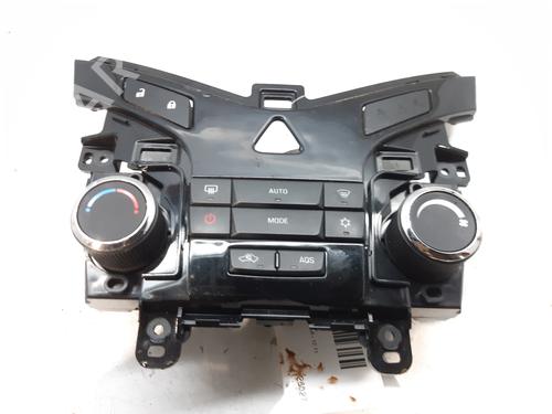 Used Climate control CHEVROLET CRUZE (J300) 2.0 CDI (150 hp) 8948972