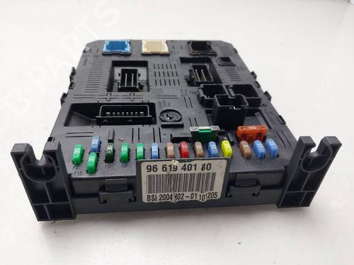 Used Fuse box Fuse box 38950025 38950025