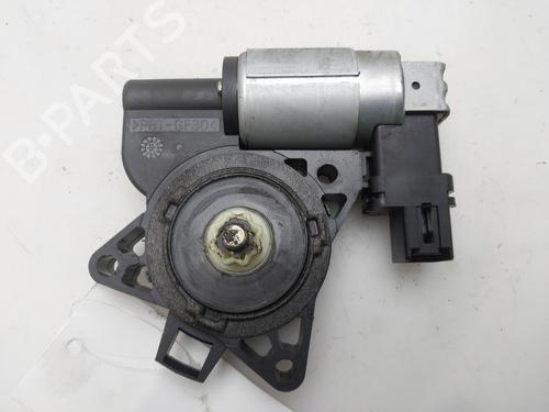 Motor do elevador de vidro trás esquerdo Motor do elevador de vidro trás esquerdo MAZDA 3 Saloon (BK) 1.6 DI Turbo (BK12Y) (109 hp) 36290950 36290950