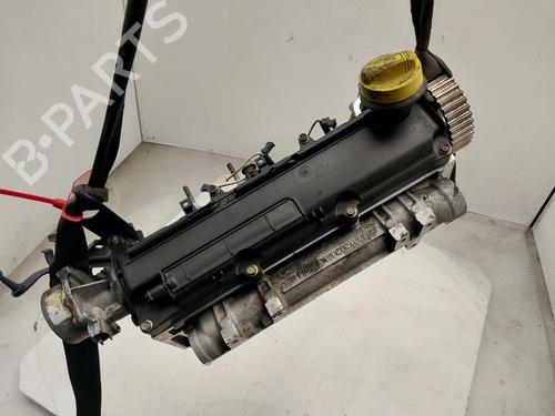 Used Cylinder head Cylinder head 38422157 38422157