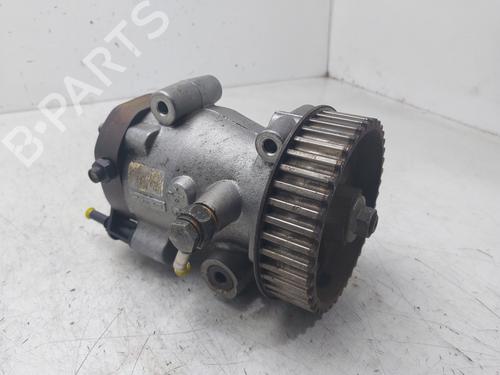 Used Injection pump Injection pump RENAULT CLIO II (BB_, CB_) [1998-2016] 32384652 32384652