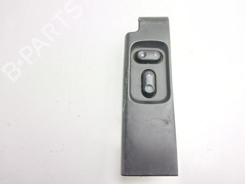 Used Right front window switch Right front window switch LAND ROVER FREELANDER I (L314) 2.0 Td4 4x4 (112 hp) 33619979 33619979