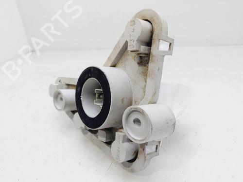 Lamp holder FORD FOCUS I Saloon (DFW) 1.6 16V | BP30057318L10