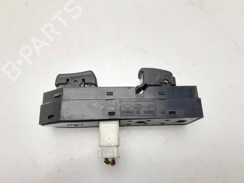 Right front window switch KIA SPORTAGE II (JE_, KM_)  | BP23574783I26 