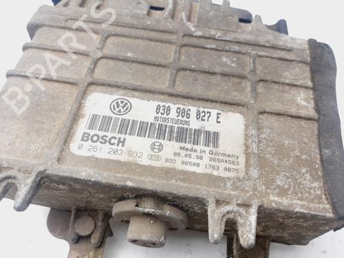 Engine control unit (ECU) VW POLO III (6N1) 50 1.0 | BP21728451M57 
