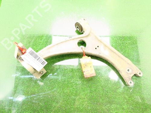 Used Left front suspension arm AUDI Q3 (8UB, 8UG) [2011-2020]  28536112