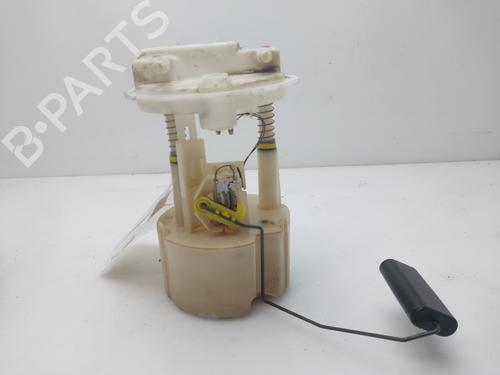 Used Fuel pump RENAULT CLIO II (BB_, CB_) [1998-2016]  17428346