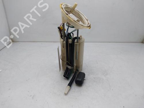 Used Fuel pump BMW 5 (E60) 520 i (170 hp) 11808031