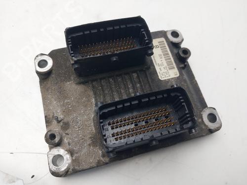 Used Engine control unit (ECU) Engine control unit (ECU) FIAT STILO (192_) 1.4 16V (90 hp) 33163062 33163062