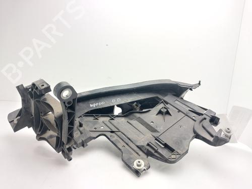 Used Right headlight support AUDI A4 B8 (8K2) 2.0 TDI (120 hp) 33172570