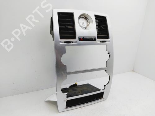 Middle console CHRYSLER 300C Touring (LX, LE) 3.5 | BP32032256I22