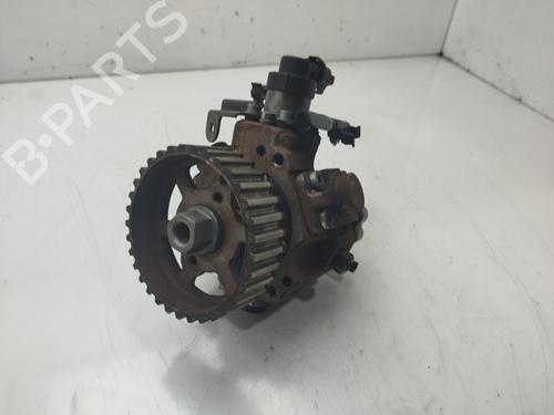 Used Injection pump Injection pump PEUGEOT 5008 (0U_, 0E_) [2009-2017] 32384679 32384679