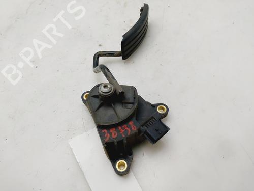 Used Pedal RENAULT CLIO III (BR0/1, CR0/1) 1.5 dCi (BR17, CR17) (86 hp) 27397509