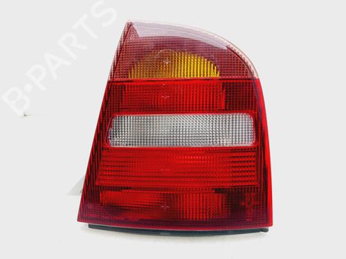 Used Right taillight SKODA OCTAVIA I (1U2) 1.6 (101 hp) 30481979