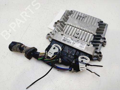Motorstyringsenhet FORD FOCUS C-MAX (DM2) 2.0 TDCi (136 hp) 30564853