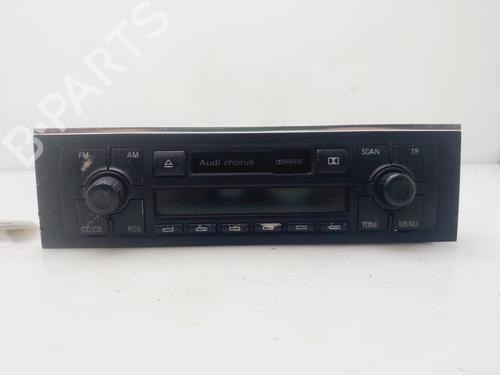 Radio AUDI A4 B6 (8E2) 1.9 TDI (130 hp) 29531592