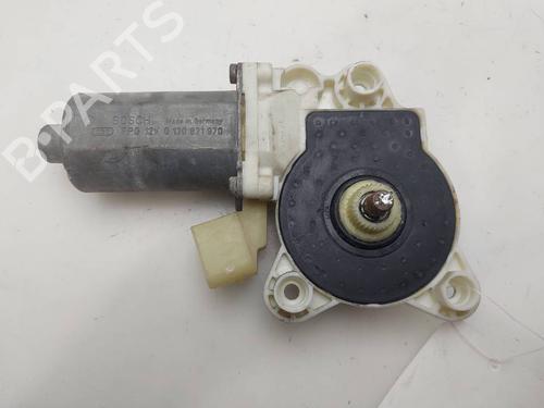 Motore alzacristalli anteriore sinistro Motore alzacristalli anteriore sinistro 39558916 39558916