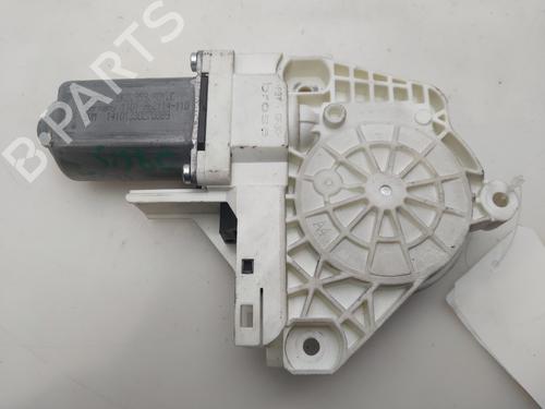 Left front window motor AUDI A1 (8X1, 8XK) 1.6 TDI | BP34252453E21 - Image 4