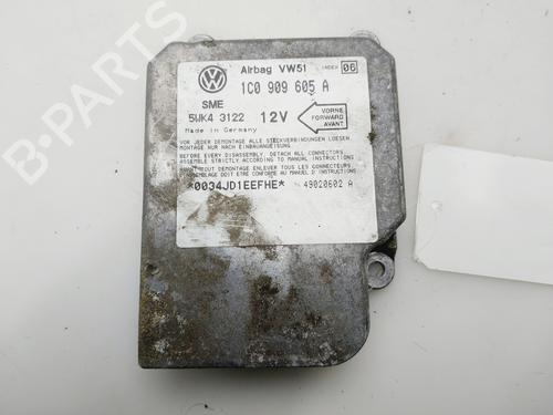 Used ECU airbags ECU airbags 32679189 32679189