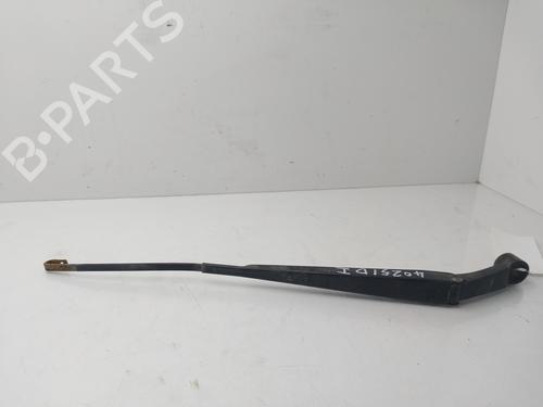 Used Front windshield wiper arm TOYOTA HILUX VII Pickup (_N1_, _N2_, _N3_) [2004-2016]  30831473