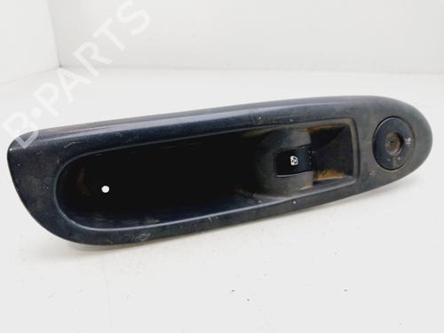 Høyre Foran elrute bryter RENAULT CLIO II (BB_, CB_) [1998-2016]  30724228