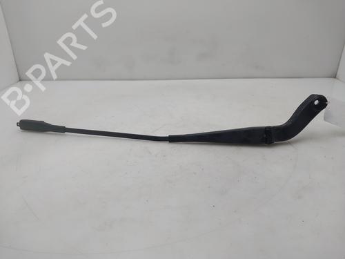 Used Front windshield wiper arm Front windshield wiper arm MERCEDES-BENZ B-CLASS Sports Tourer (W245) [2005-2011] 33119096 33119096