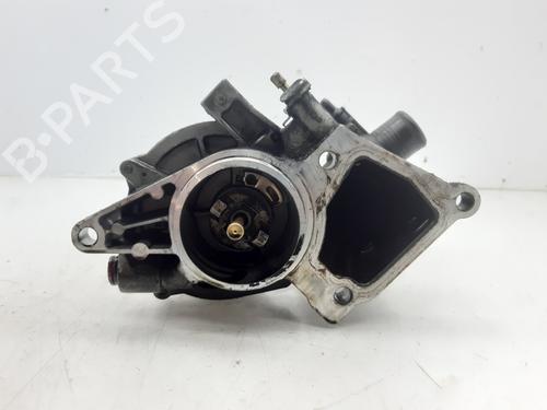 Used Vacuum pump FORD MONDEO III Saloon (B4Y) 2.0 16V TDDi / TDCi (115 hp) 7402347