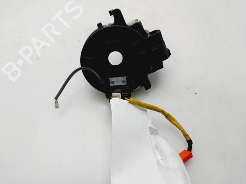 Used Squib airbag TOYOTA YARIS (_P9_) 1.4 D-4D (NLP90_, NLP90R) (90 hp) 30407844