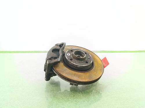 Used Left front steering knuckle RENAULT CLIO III (BR0/1, CR0/1) [2005-2014]  30719051