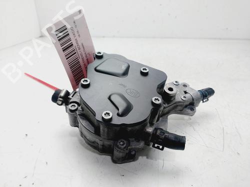 Used Vacuum pump SKODA SUPERB I (3U4) 1.9 TDI (105 hp) 29519160