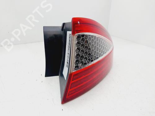 Right taillight FORD MONDEO IV (BA7)  | BP29418565C35 