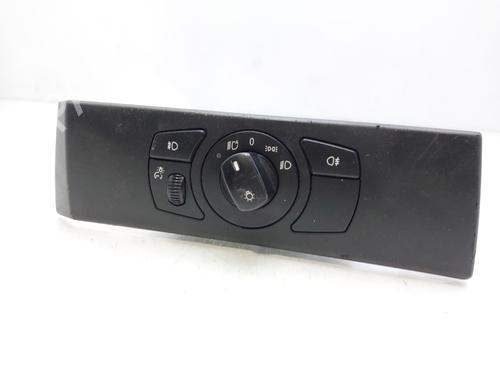 Used Headlight switch BMW 5 (E60) 525 d (177 hp) 15422952