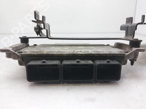 Used Engine control unit (ECU) CITROËN SAXO (S0, S1) 1.5 D (57 hp) 11384048