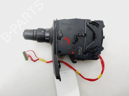 Lichtschalter für RENAULT MODUS / GRAND MODUS (F/JP0_) 1.5 dCi (FP0F, JP0F) (86 hp) 30717866
