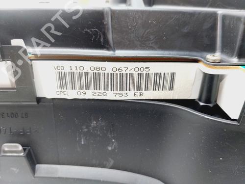 Instrument cluster OPEL ASTRA G Hatchback (T98)  | BP28111975C47 