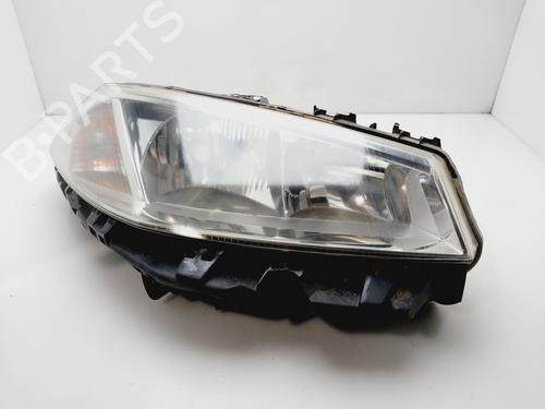 Used Right headlight RENAULT MEGANE II Saloon (LM0/1_) 1.9 dCi (LM0G, LM1G, LM2C) (120 hp) 30304837