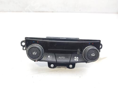 Used Climate control PEUGEOT 508 I (8D_) 2.0 HDi Hybrid4 AWC (163 hp) 16880470