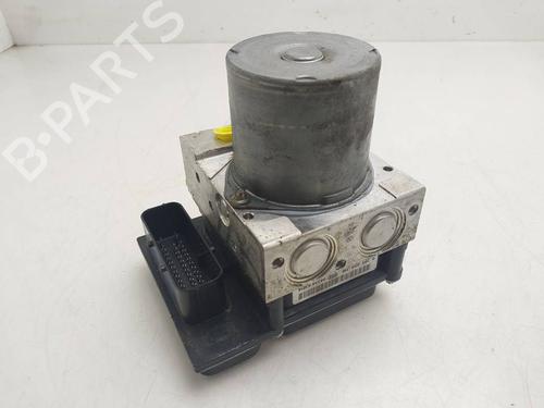 ABS pump BMW X3 (E83) 2.0 d | BP40218769M43 - Image 2
