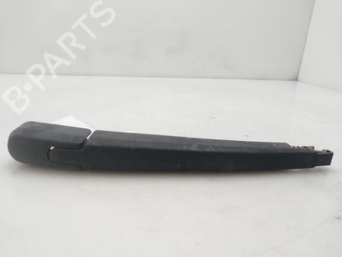 Bagrudeviskerarm Bagrudeviskerarm TOYOTA AVENSIS Estate (_T25_) 1.8 VVT-i (ZZT251_, ZZT251R) (129 hp) 33614748 33614748