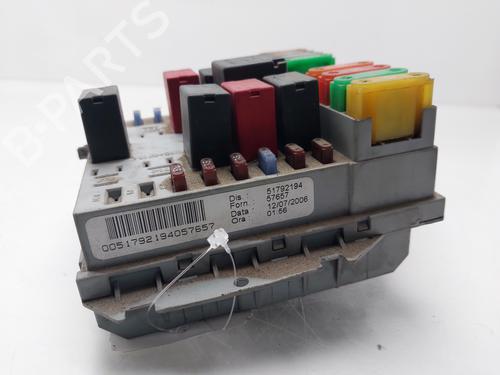 Fuse box LANCIA YPSILON (843_) 1.2 (843.AXA1A) | BP33605212E1 - Image 3