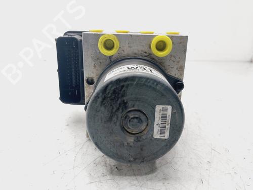 Used ABS pump KIA SPORTAGE III (SL) 1.7 CRDi (116 hp) 29604191