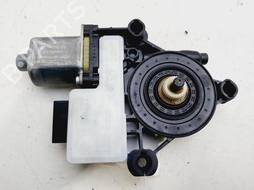 Vindusheismotor høyre bak SEAT LEON ST (5F8) | BP30927253E22