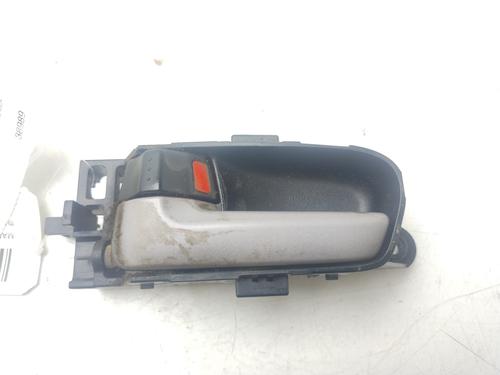 Used Front left interior door handle SUZUKI GRAND VITARA II (JT, TE, TD) [2005-2025]  29393624