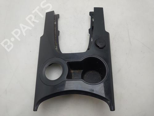 Console centrale Console centrale PEUGEOT 3008 I MPV (0U_) 1.6 HDi (112 hp) 36305804 36305804