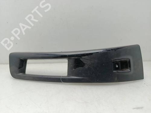 Used Right front window switch Right front window switch 39504665 39504665