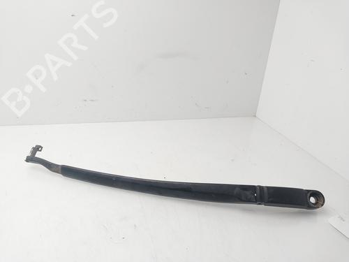 Used Front windshield wiper arm VW TOUAREG (7LA, 7L6, 7L7) 2.5 R5 TDI (174 hp) 32014086