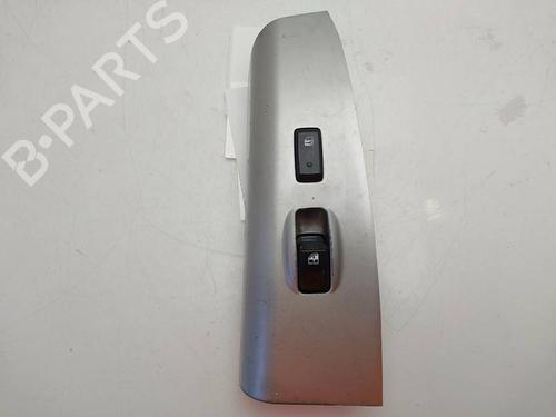 Used Right front window switch Right front window switch 38869830 38869830